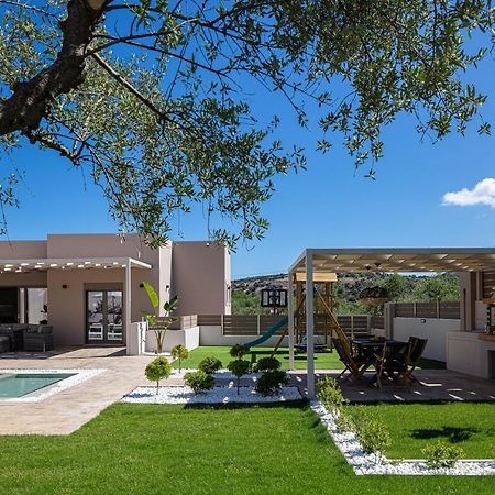 Koin Villa Sunrise, With Heated Pool & Whirlpool Πέραμα Εξωτερικό φωτογραφία