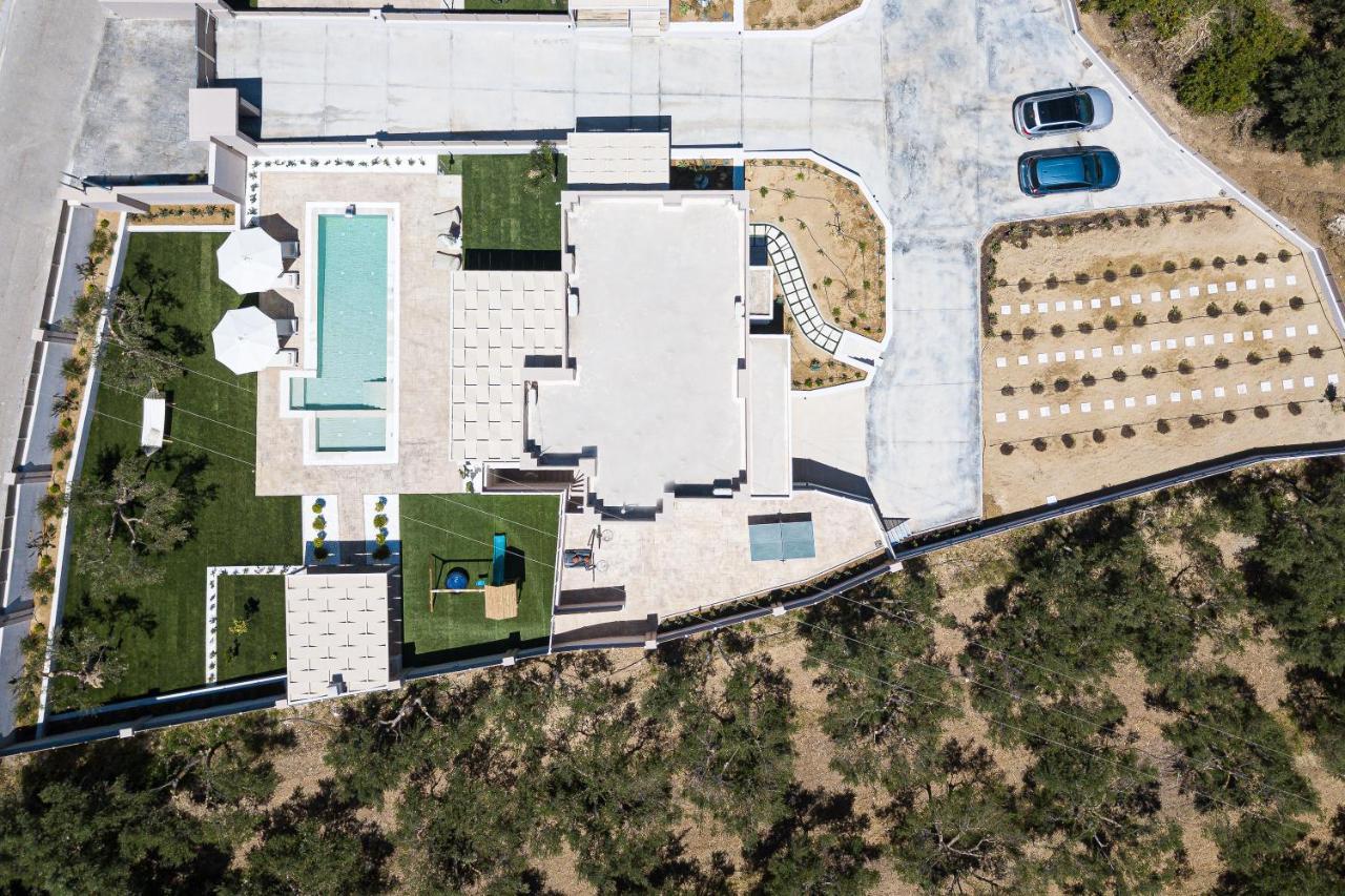 Koin Villa Sunrise, With Heated Pool & Whirlpool Πέραμα Εξωτερικό φωτογραφία