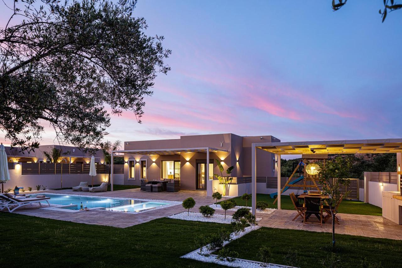 Koin Villa Sunrise, With Heated Pool & Whirlpool Πέραμα Εξωτερικό φωτογραφία